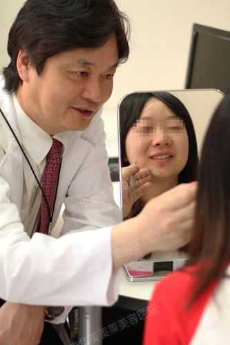 郑仁善教授坐诊华美  不出国门享受韩式眼部整形